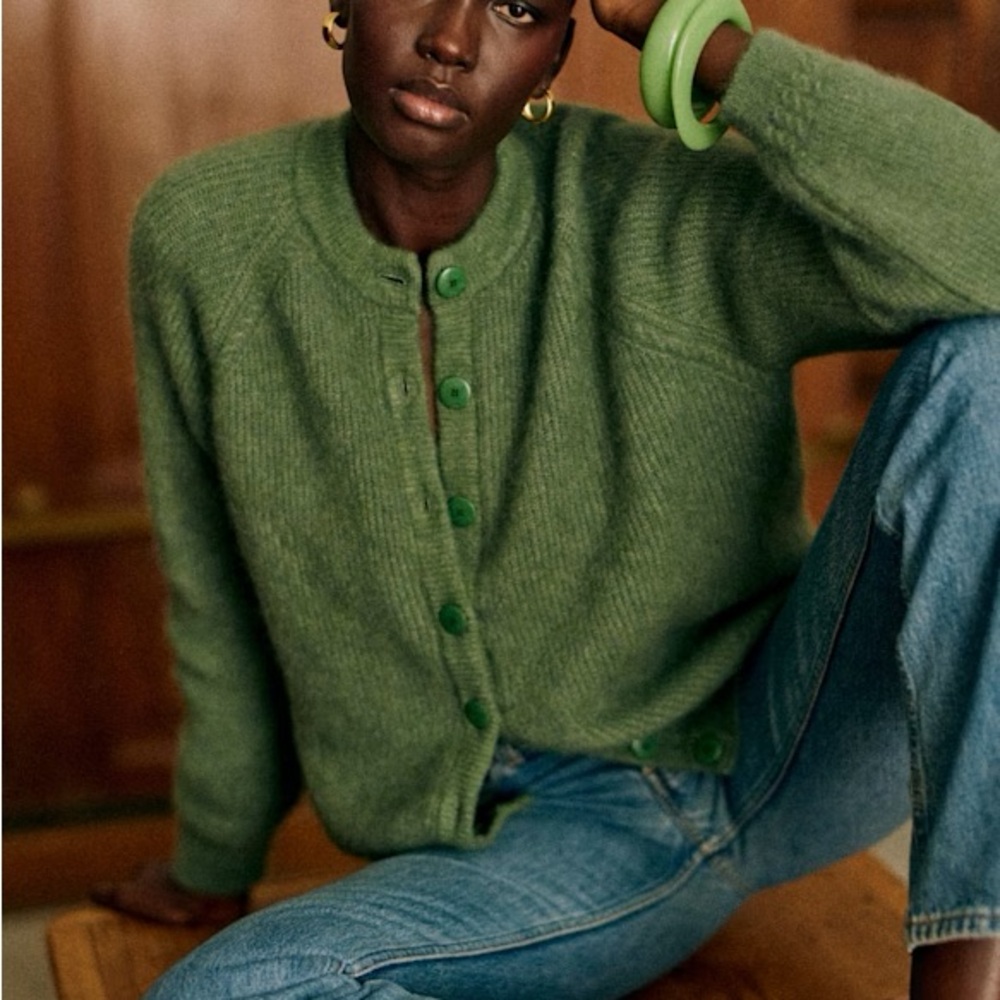 ISO - Sézane Laurel Green Othello Cardigan